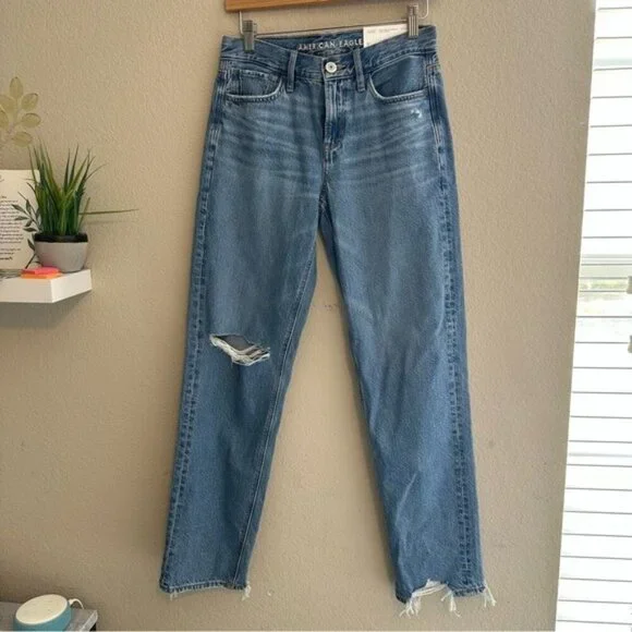 American Eagle Blue 90’s Straight Leg Jeans with Distressed Details Size 25 NWT - Picture 4 of 15